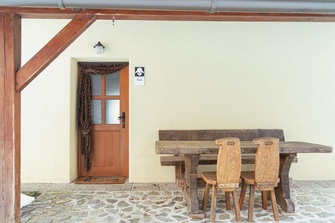 Organic Tourist Farm Pri Plajerju Apartment Trenta