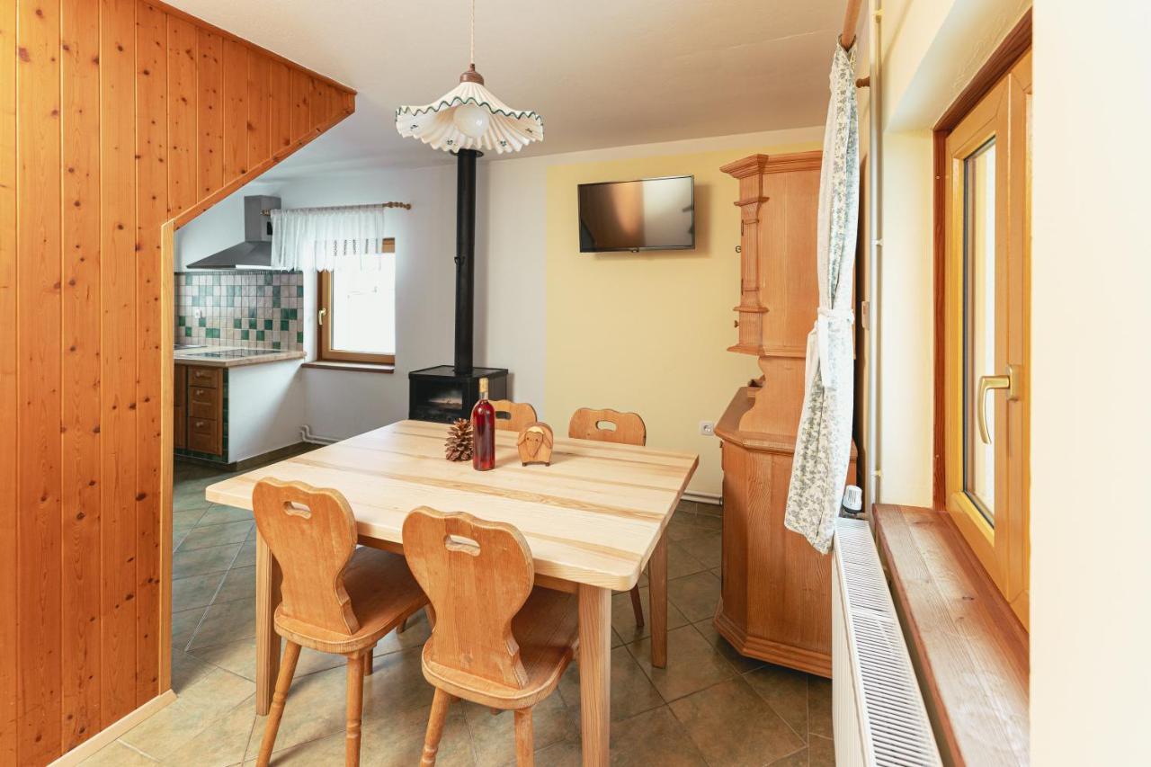 Apartment Organic Tourist Farm Pri Plajerju